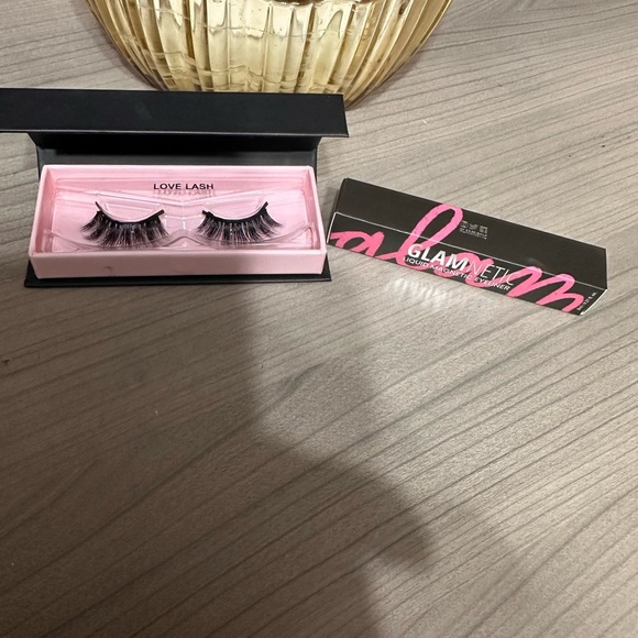 Glamnetic Other - Glamnetic Love Lash False Eyelashes